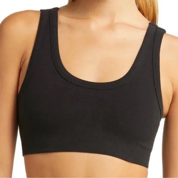 ALO Yoga Seamless Super Lite Bra in Black- Size Small - Picture 2 of 4